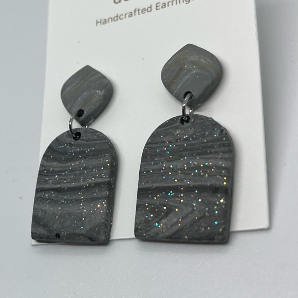 NWT Handmade Clay Earrings - Picture 9 of 11